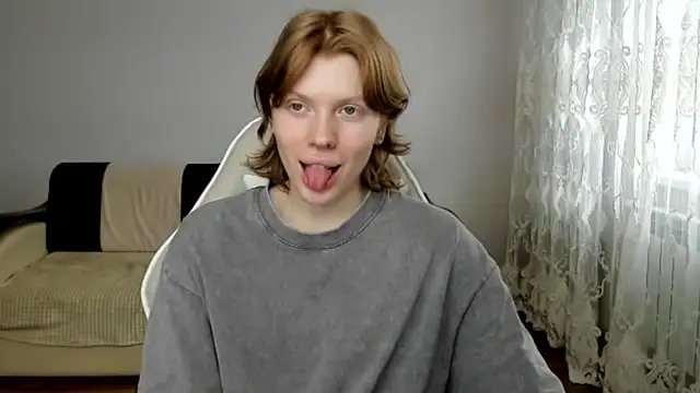 StellaDavis online show from 6, 4, 2026