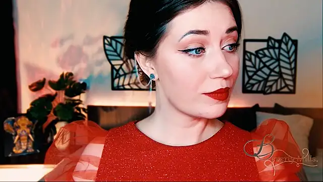 MissBeverlyMills online show from 28, 2, 2025