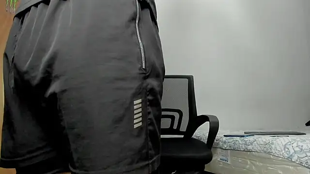 andrew rose  online show from 6, 3, 2026