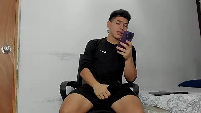 andrew rose  online show from 30, 3, 2026