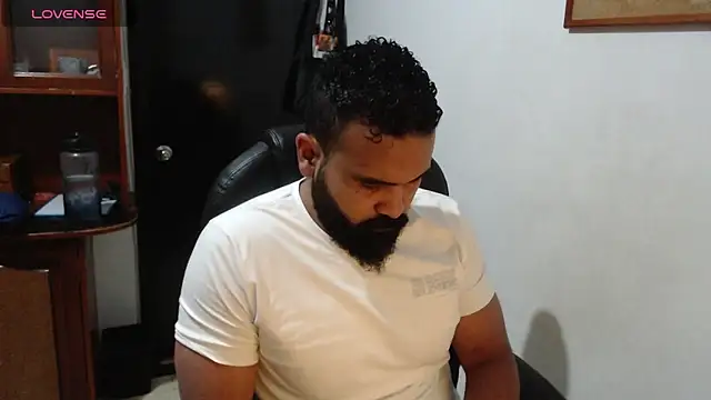 Snapshot of Drako_Argentii chatting on 6, 1, 2026 Drako Argentii online show from 6, 1, 2026