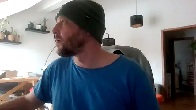 Snapshot of BennyLommy chatting on 10, 2, 2026 BennyLommy online show from 10, 2, 2026