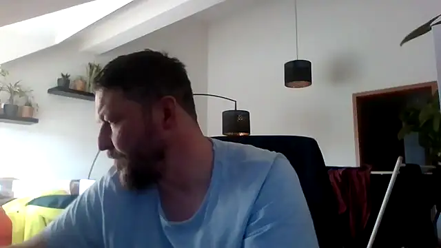 Snapshot of BennyLommy chatting on 5, 3, 2026 BennyLommy online show from 5, 3, 2026