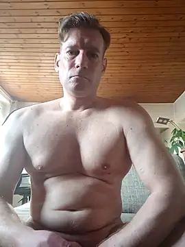 MArciQuarky online show from 13, 3, 2025