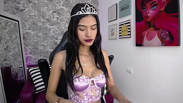 Snapshot of bonnie-love chatting on 23, 9, 2025 bonnie-love online show from 23, 9, 2025