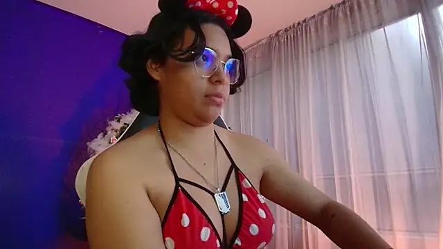 Emmapark  online show from 23, 2, 2026