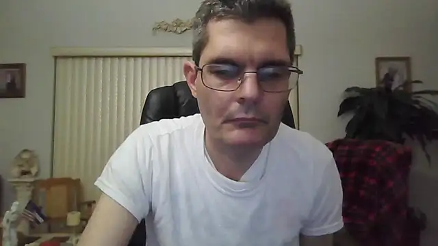 Copfiremen4566 online show from 15, 1, 2025