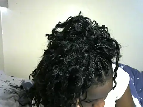 Novah  online show from 23, 10, 2025