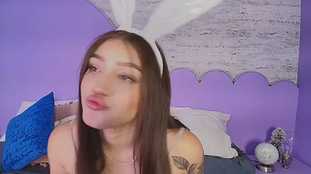 Giaa Ross online show from 7, 4, 2026