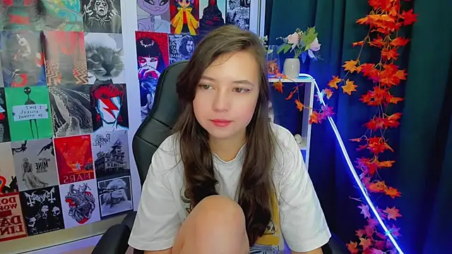 Lina Brownie online show from 20, 12, 2024