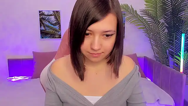 Lina Brownie online show from 13, 3, 2025