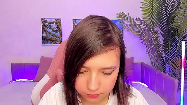 Lina Brownie online show from 22, 3, 2025