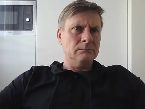 johnnym1 online show from 5, 2, 2025