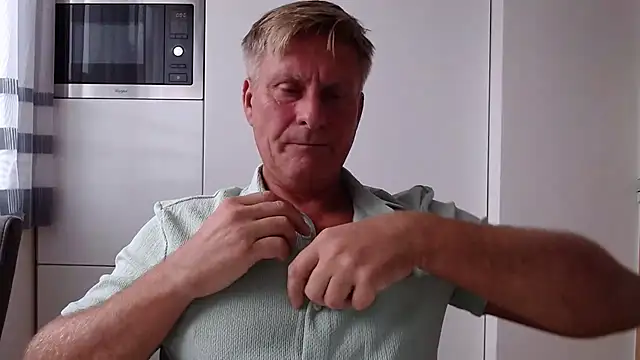 johnnym1 online show from 12, 9, 2025