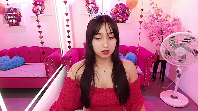 Snapshot of Miss_dolly_ chatting on 11, 2, 2026 Miss dolly online show from 11, 2, 2026