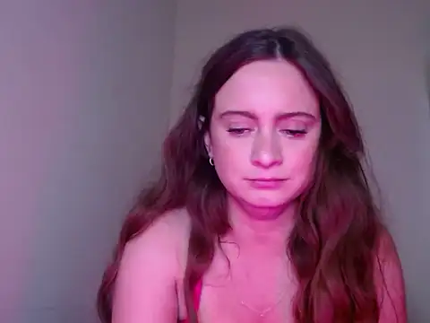 Sophie Raegan online show from 10, 1, 2025