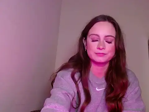 Sophie Raegan online show from 20, 1, 2025