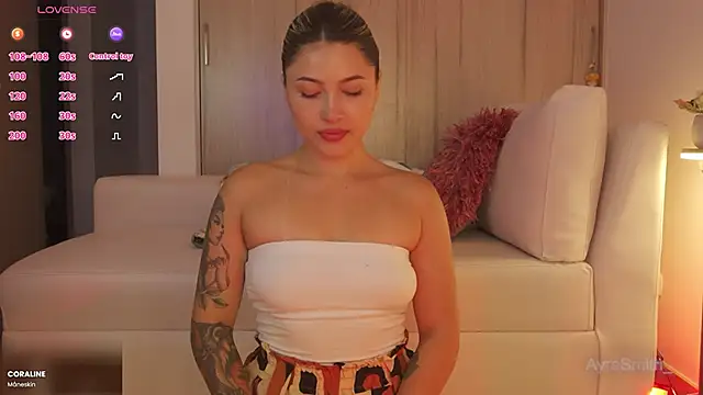 Snapshot of AyraSmith_ chatting on 20, 2, 2025 AyraSmith online show from 20, 2, 2025