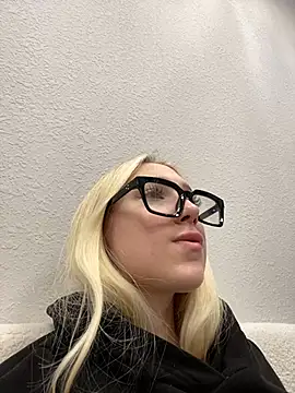 NikaMur online show from 13, 2, 2025