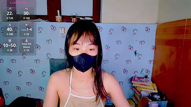   Saphia   online show from 17, 2, 2025