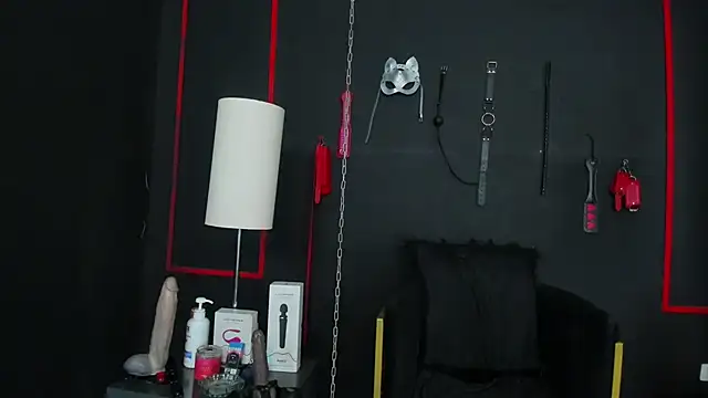 CharlotteScotte online show from 10, 9, 2025