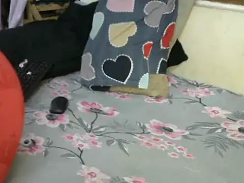 Snapshot of baby_doll2 chatting on 29, 1, 2025 baby doll2 online show from 29, 1, 2025