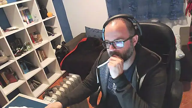 ravingr4d4 online show from 19, 3, 2025