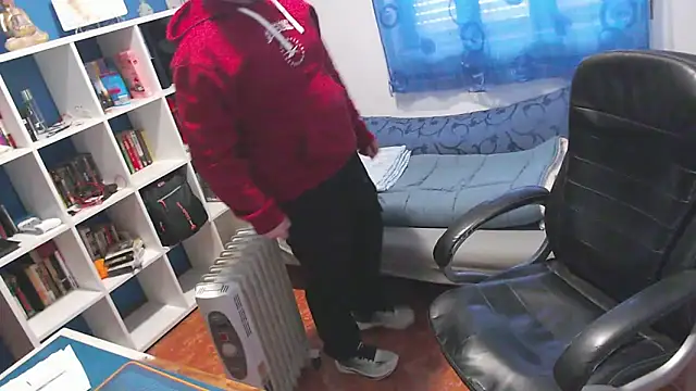 ravingr4d4 online show from 6, 3, 2026