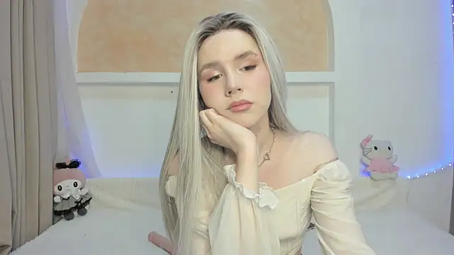 Snapshot of Alisa_Black_Star chatting on 11, 11, 2025 Alisa Black Star online show from 11, 11, 2025