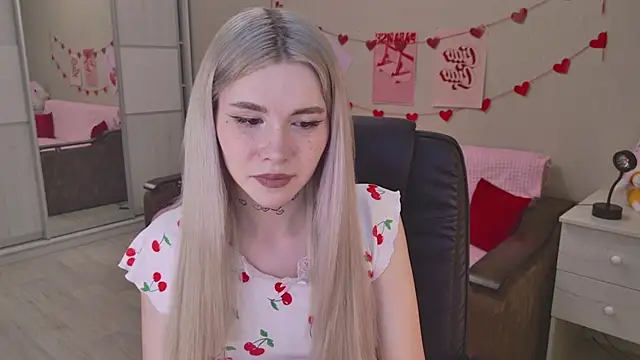 Alisa Black Star online show from 21, 12, 2025