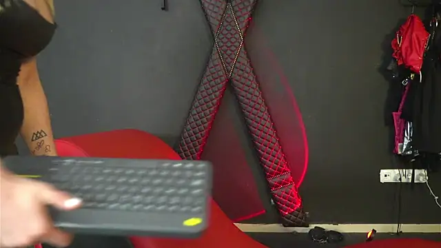 CelineConner online show from 20, 3, 2026