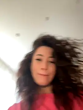 Snapshot of Yunasi chatting on 17, 9, 2025 Yunasi online show from 17, 9, 2025