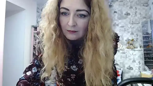 Helen1974 online show from 14, 1, 2025