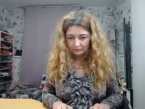 Helen1974 online show from 3, 3, 2025