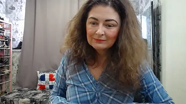 Snapshot of Helen1974 chatting on 8, 5, 2026 Helen1974 online show from 8, 5, 2026
