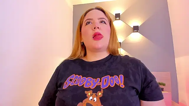 sophiarossee  online show from 30, 1, 2025