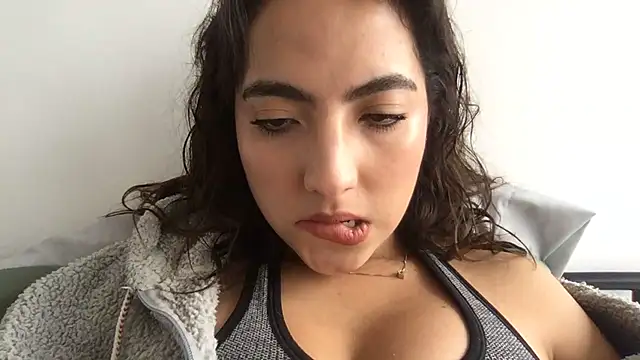 Sophi  a online show from 19, 4, 2026