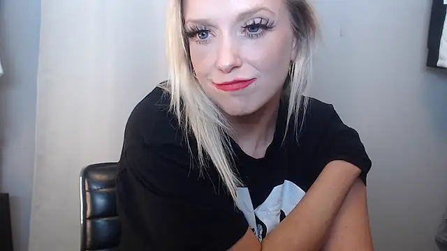 Snapshot of jaidenangel chatting on 5, 4, 2026 jaidenangel online show from 5, 4, 2026