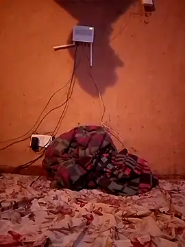 cute naimah online show from 30, 9, 2025