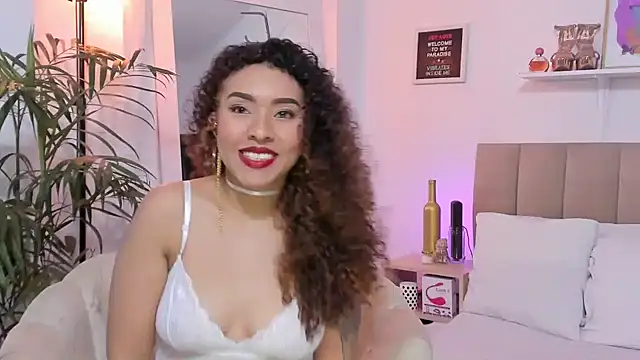 Zoe Gruber online show from 22, 11, 2025