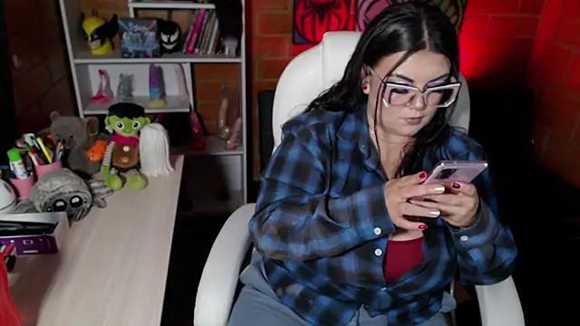 Snapshot of juliette_rd chatting on 30, 11, 2025 juliette rd online show from 30, 11, 2025