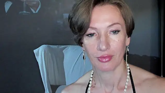 Dorothy Meyer online show from 6, 7, 2026