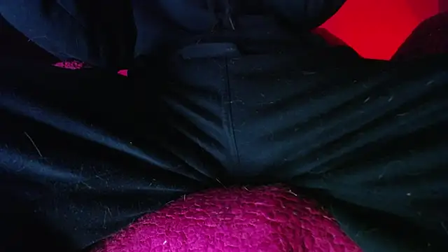 zacwatson  online show from 14, 11, 2025