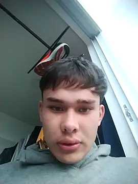 Snapshot of cristof_2000 chatting on 6, 2, 2026 cristof 2000 online show from 6, 2, 2026