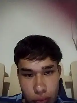 Snapshot of cristof_2000 chatting on 9, 3, 2026 cristof 2000 online show from 9, 3, 2026