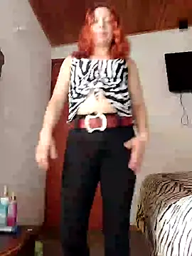 Snapshot of malusexy33 chatting on 1, 1, 2025 malusexy33 online show from 1, 1, 2025