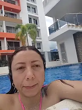 Snapshot of malusexy33 chatting on 26, 9, 2025 malusexy33 online show from 26, 9, 2025