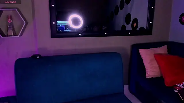 Snapshot of Sussy_Bell01 chatting on 13, 2, 2025 Sussy Bell01 online show from 13, 2, 2025