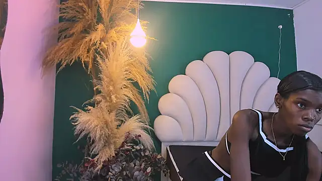 bonieklent online show from 4, 2, 2025