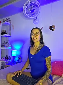 thamaral1 online show from 25, 3, 2026